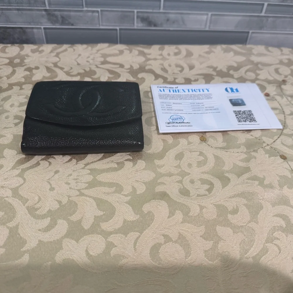 Vintage Chanel Black Caviar Leather Wallet snap is not snappy W/ COA
